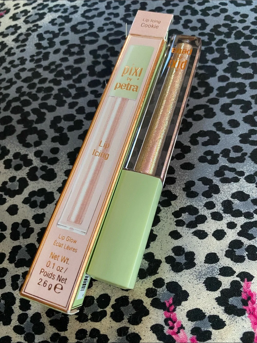 Lip Icing Glow in Cookie New Not Returnable